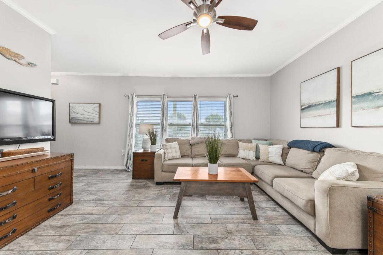 Summerescape - Retreat - Steps To Beach - Spaciouswestbeachcondo 굴프 쇼어스 외부 사진